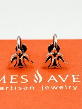 James Avery Retired 925 Sterling Silver Descending Dove Screw Back Earrings RARE